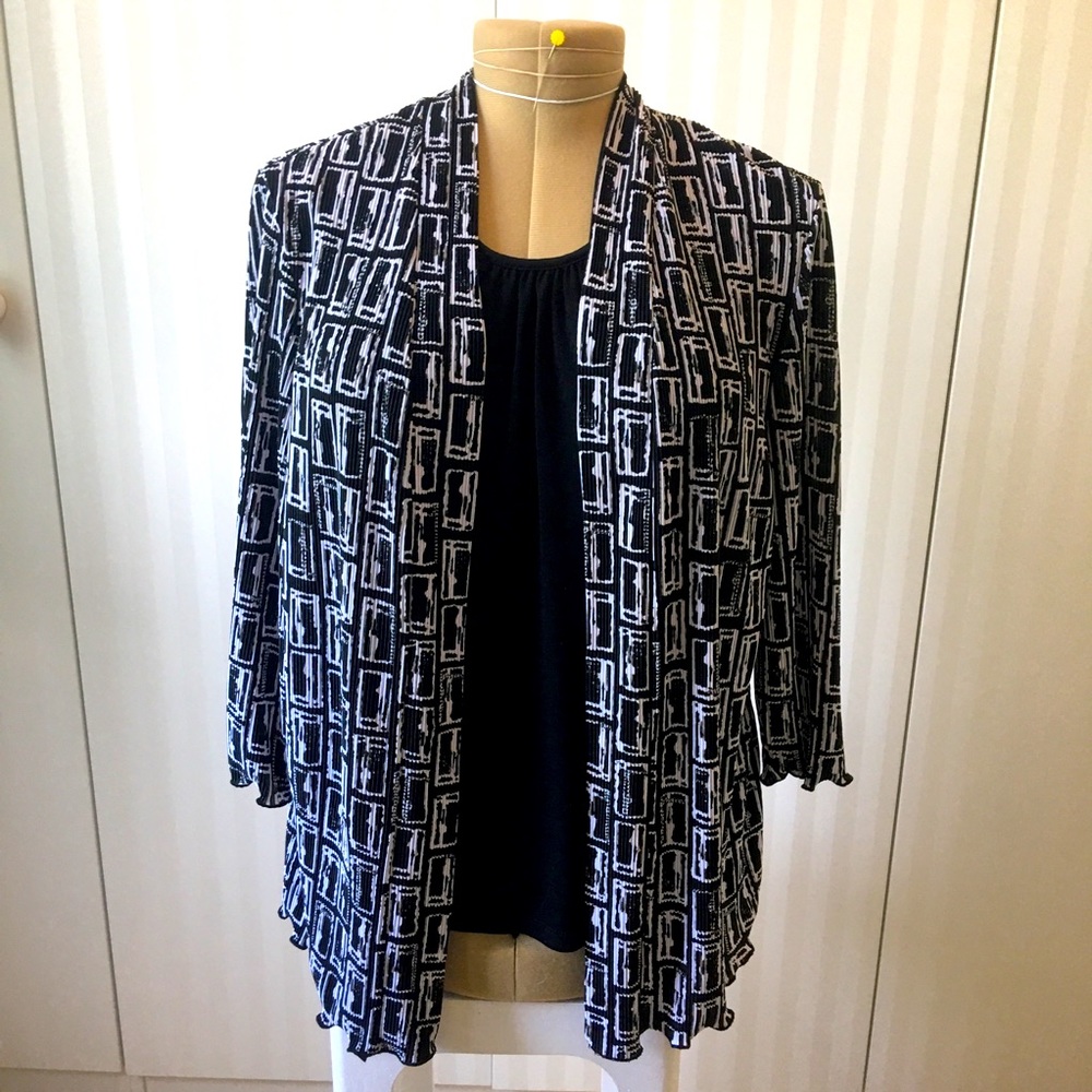 Carroll Reed black and white cardigan tank fooler blouse Size L